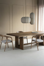 Eettafel Lira 240x110 cm – eettafel van Eleonora in een interieur
