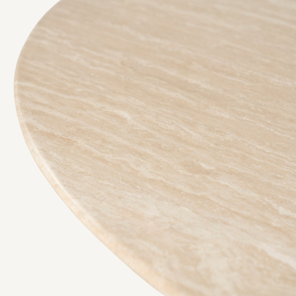 Eettafel Lova – detail van de afwerking van de eettafel