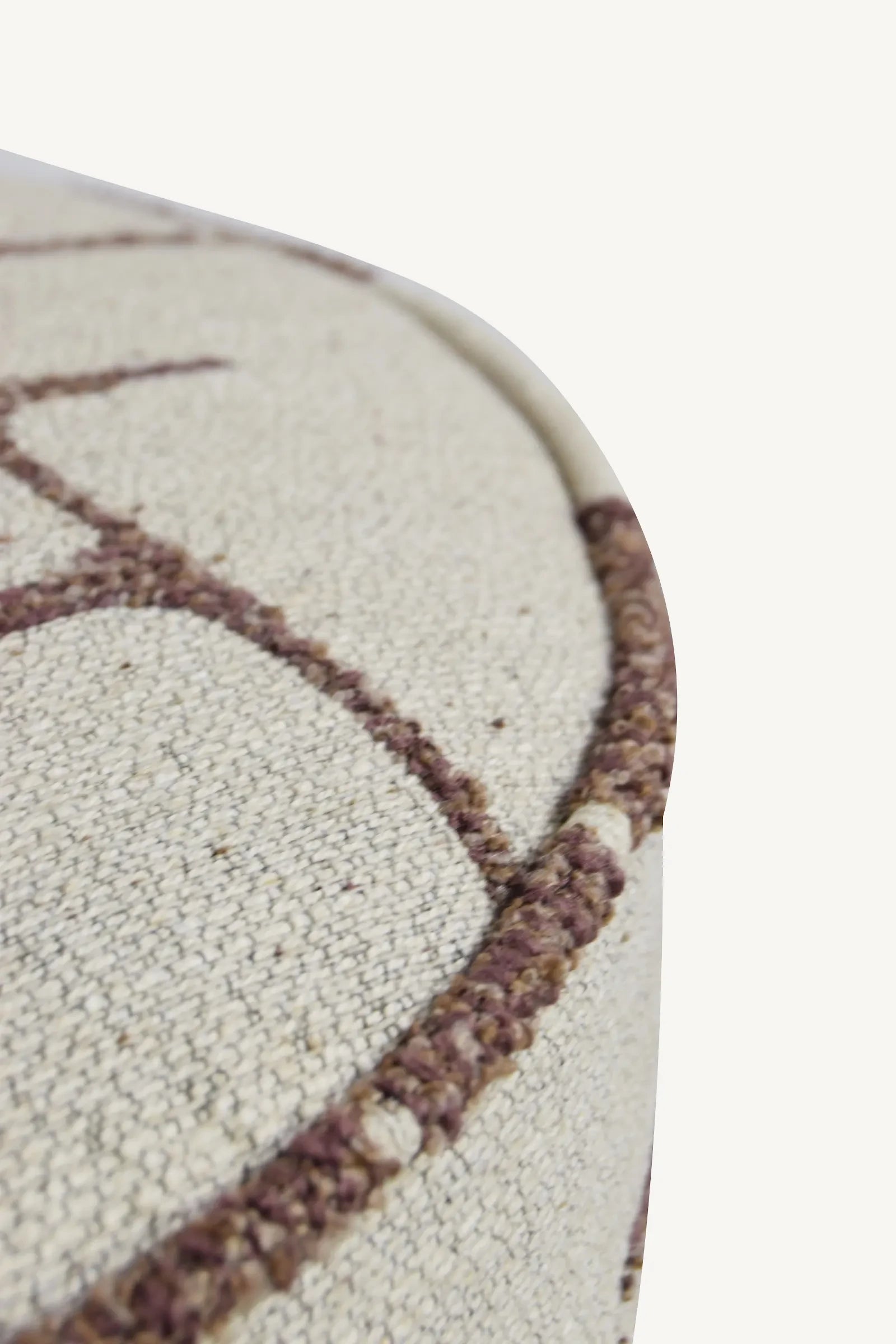 Poef Bangalore Earth Taupe Reverse S/2 van Initials by Haans – detailbeeld 6